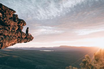 adventure-travel-cliff